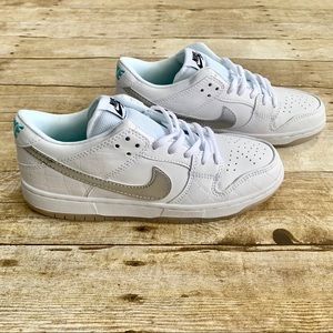 SB Dunk, Low Pro - White/Chrome/White/Teal